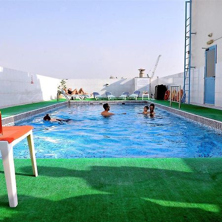 Signature Inn Hotel Deira Дубай Екстер'єр фото